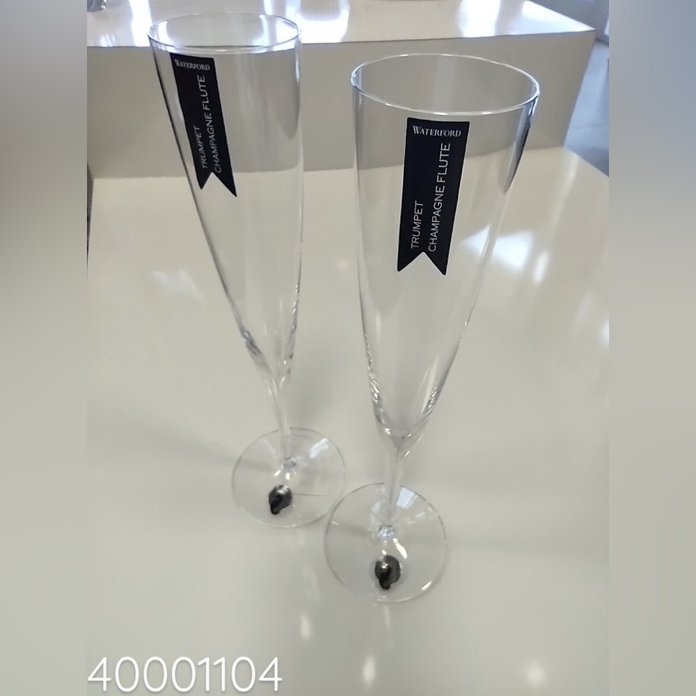 Waterford ELEGANCE CHAMPAGNE TRUMPET FLUTE, 5OZ, SET OF 2, NEW IN BOX